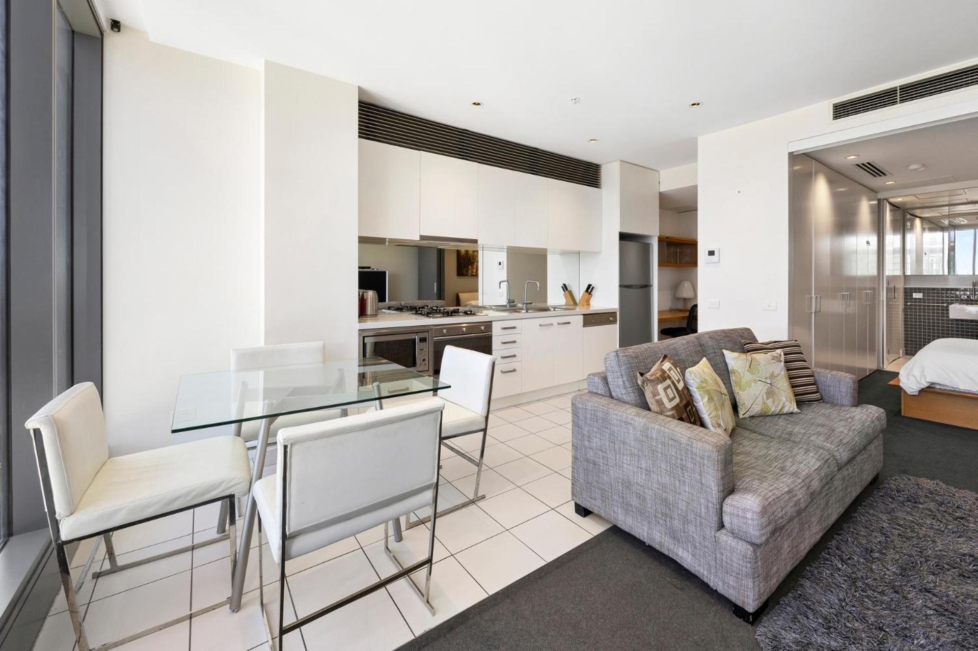 Luxury Designer Suite In Most Prestigious Location In ملبورن المظهر الخارجي الصورة