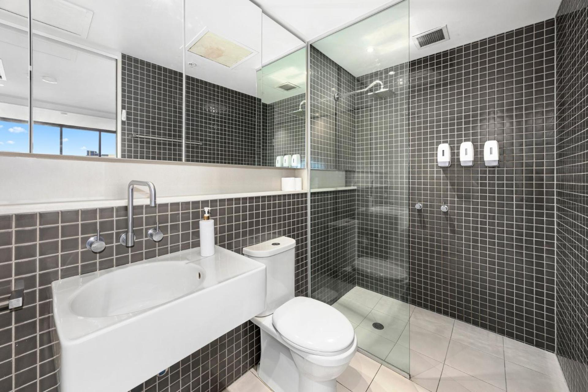 Luxury Designer Suite In Most Prestigious Location In ملبورن المظهر الخارجي الصورة